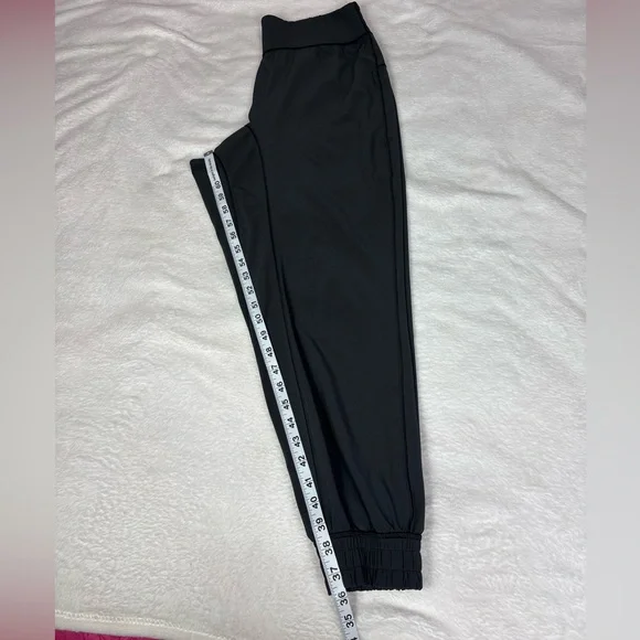lululemon athletica Black Jogger Pants - Picture 6 of 10